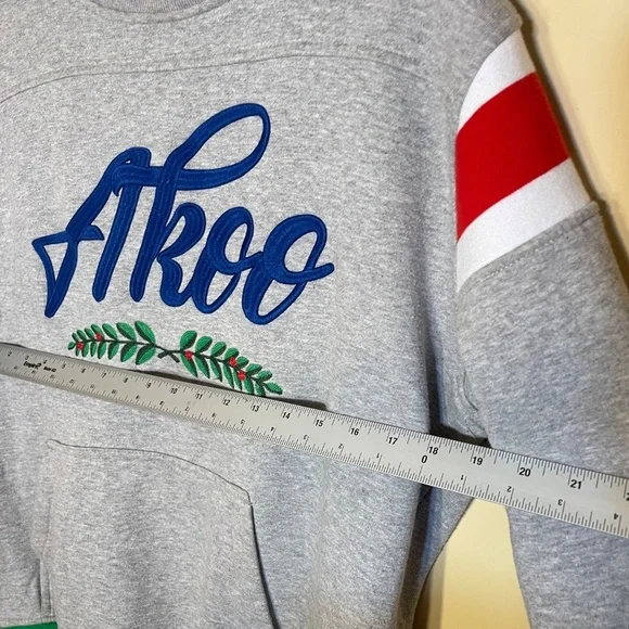 Akoo Gray Sweatshirt with Vibrant Stripes - Picture 3 of 7